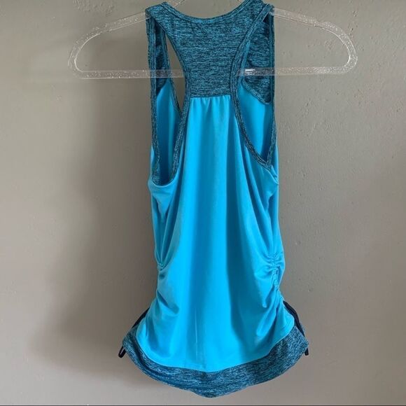 Women's Kiwi Kate racer back athletic tank - Picture 3 of 6